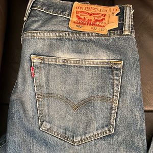 Mens Levis 501 32x32 Original Fit Med Blue Jeans